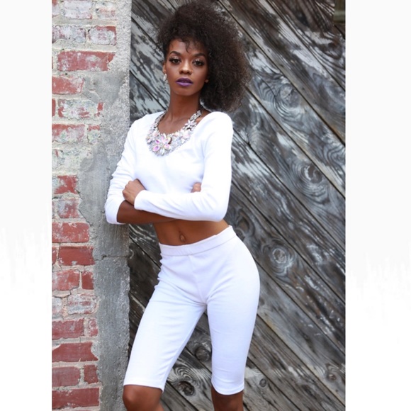 Long Sleeve Short Set - Picture 9 of 12